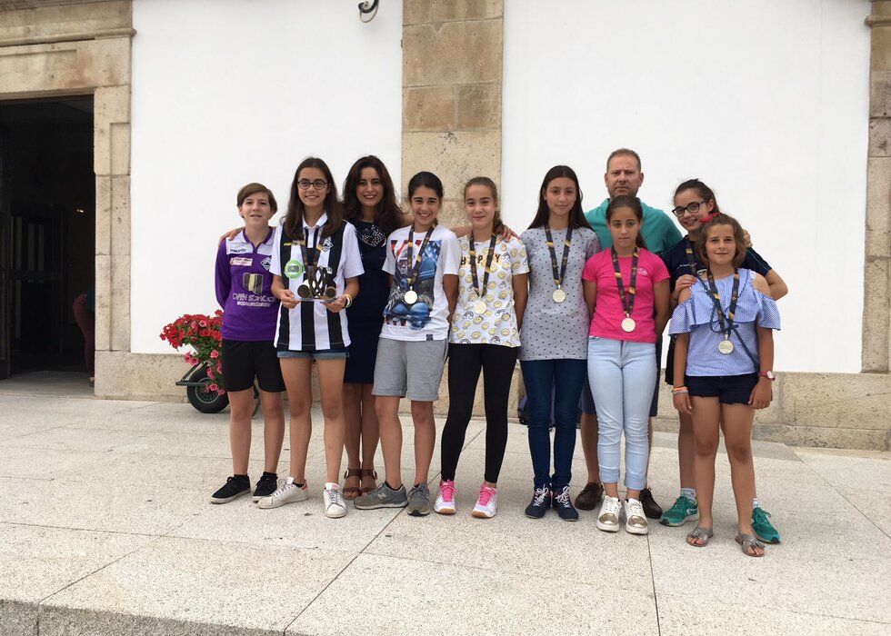 Foto_-_Equipa_de_Futebol_Feminino